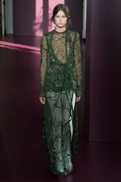 Look 55